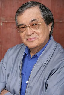 Roger Lowe