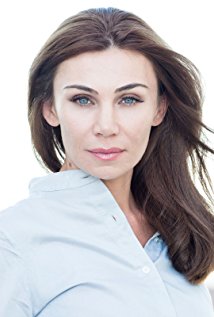 Ella Ayberk